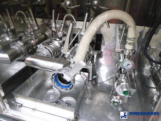 2015-van-hool-others-1384409-44381970