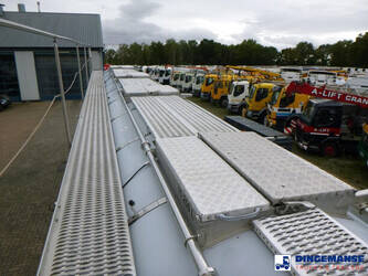 2015-van-hool-others-1384409-44381975