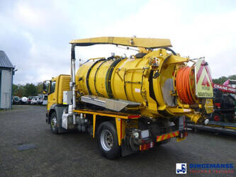 2010-mercedes-benz-axor-1824-1384415-44382044