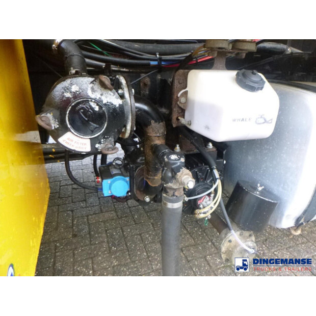 2010 Mercedes-Benz Axor 1824-44382059