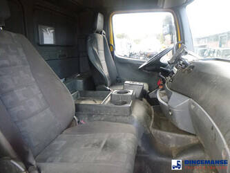 2010-mercedes-benz-axor-1824-1384415-44382060