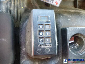 2010-mercedes-benz-axor-1824-1384415-44382062