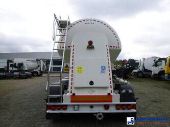 2015-feldbinder-others-1384418-44382122