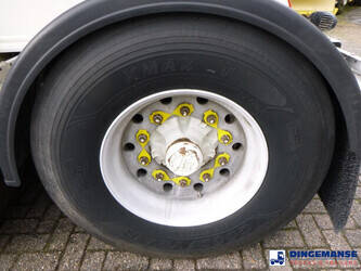 2015-feldbinder-others-1384418-44382124