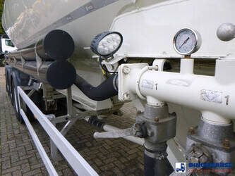 2015-feldbinder-others-1384418-44382130