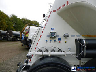 2015-feldbinder-others-1384418-44382131