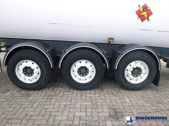 2009-robine-others-1384419-44382181