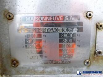 2010-maisonneuve-others-1384421-44382233