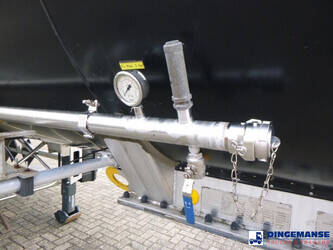 2010-maisonneuve-others-1384423-44382270