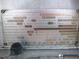 2010-maisonneuve-others-1384423-44382279