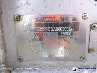 2010-maisonneuve-others-1384423-44382280