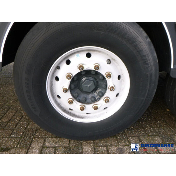 2010 مايزونوف OTHERS-44382289