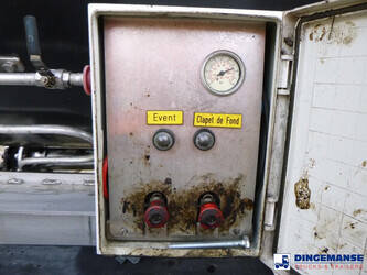 2010-maisonneuve-others-1384424-44382296