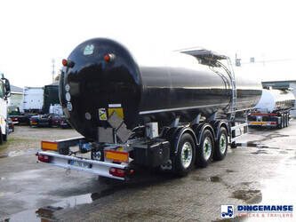 2010-maisonneuve-others-1384426-44382341