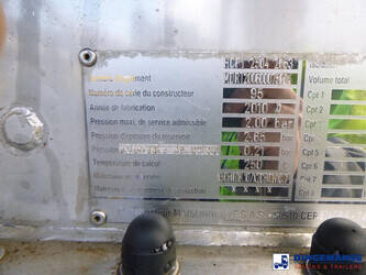 2010-maisonneuve-others-1384426-44382360