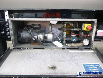 2015-feldbinder-others-1384428-44382379