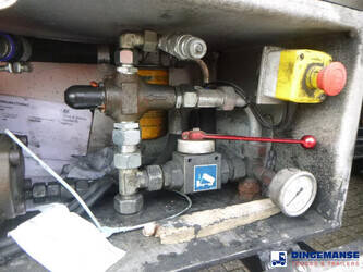 2015-feldbinder-others-1384428-44382381