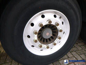 2005-van-hool-others-1384431-44382464