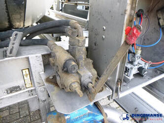 2005-van-hool-others-1384431-44382474