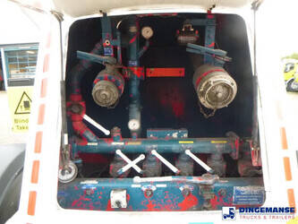 2004-feldbinder-others-1384432-44382511