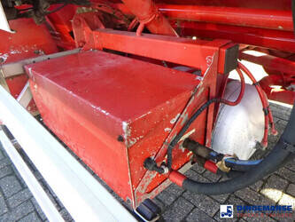 2012-feldbinder-others-1384435-44382594