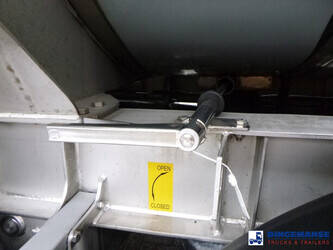 2015-van-hool-others-1384448-44382881