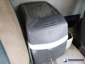 2014-volvo-others-1384457-44383170