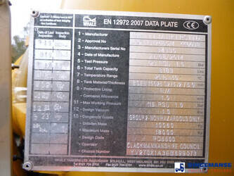 2014-volvo-others-1384457-44383177