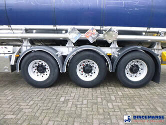 2011-burg-others-44383262