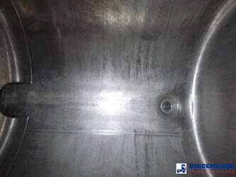 2011-burg-others-44383276