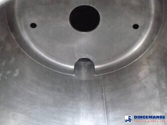 2011-burg-others-44383285