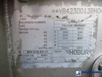 2011-burg-others-44383292