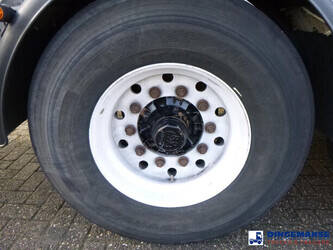 2012-burg-others-44383301