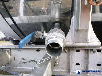 2012-burg-others-44383307