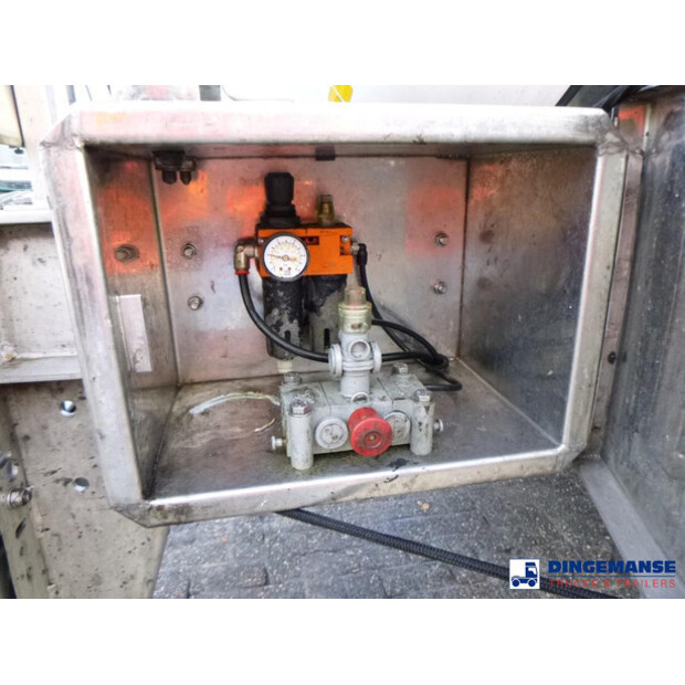 2012 بيرغ OTHERS-44383309