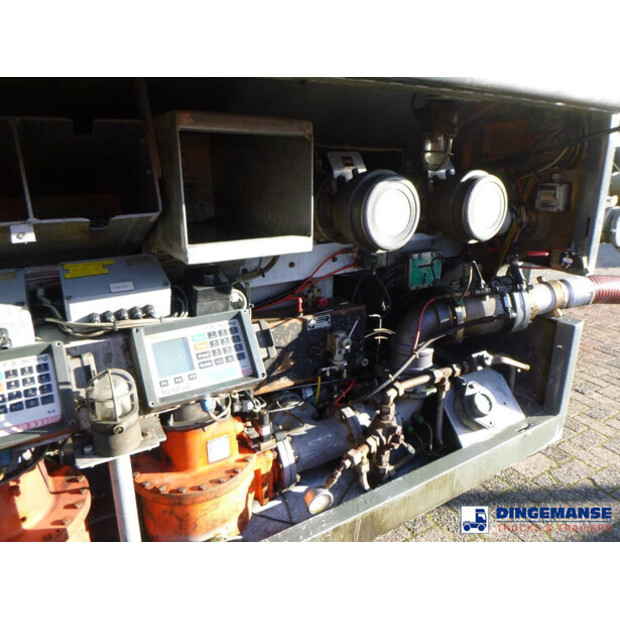 1994 ستوكوتا OTHERS-44383340