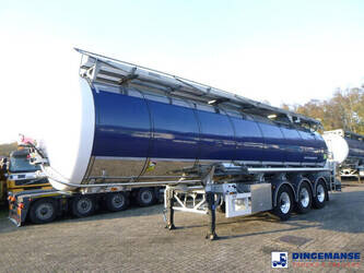 صورة ل خزانات لنقل النفط 2022 لاج OTHERS