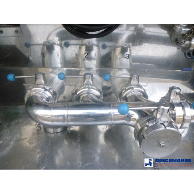 2022 لاج OTHERS-44383683