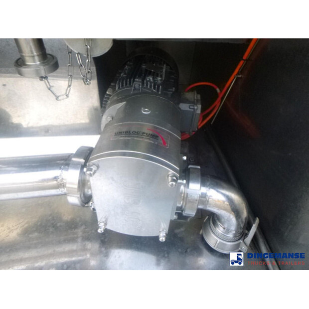 2022 لاج OTHERS-44383684