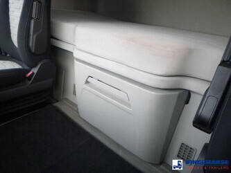 2022-ford-f-max-500-1396059-44383832