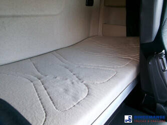 2016-mercedes-benz-actros-1843-1396062-44383912