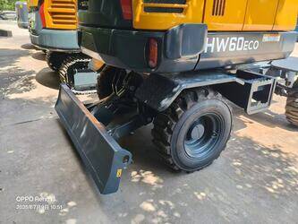 2024-hyundai-hw60-1396065-44383981