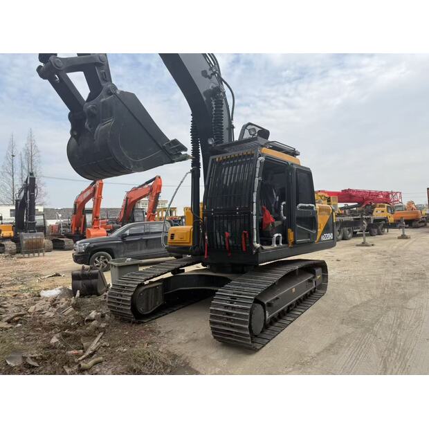 2025 Hyundai HX220HD-44383994