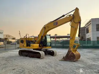 2021-caterpillar-320-1396070-44384287