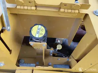 2021-caterpillar-320-1396069-44384326