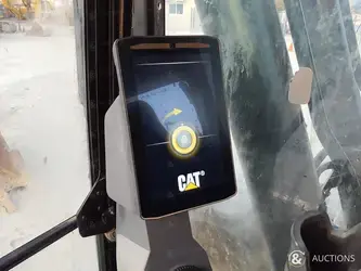 2021-caterpillar-320-1396070-44384337