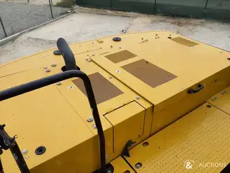 2021-caterpillar-320-1396071-44384408