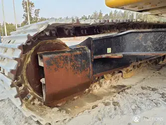 2021-caterpillar-320-1396070-44384451