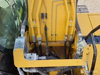 2021-caterpillar-323gc-1396073-44384849