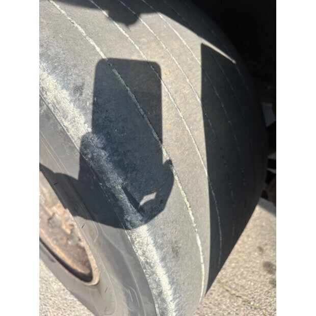 2004 Krone SDK 27-44384979